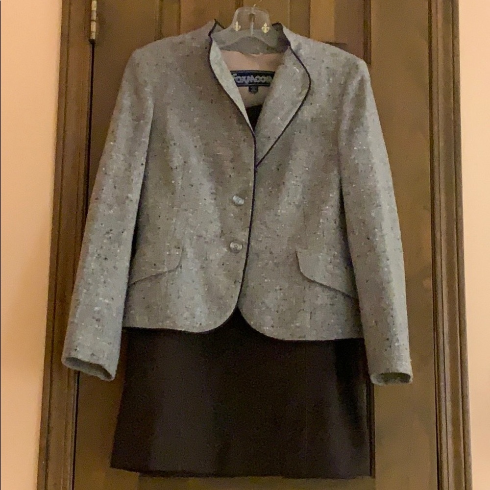 size 10 blazer and skirt set